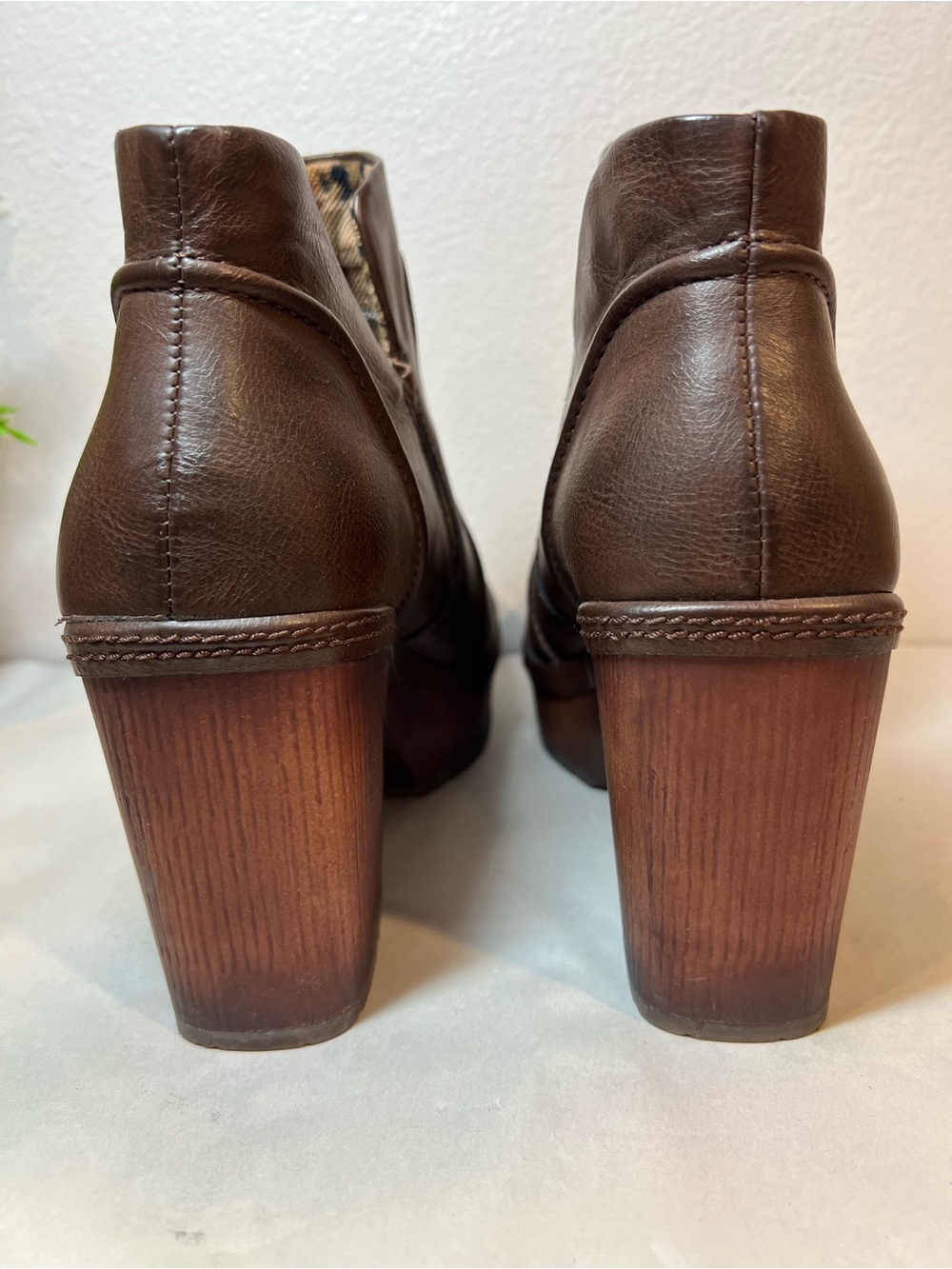 Korks Brown Platform Ankle Boots | Chunky | Boho Hippie 70s Chic | NWOT - Picture 8 of 12